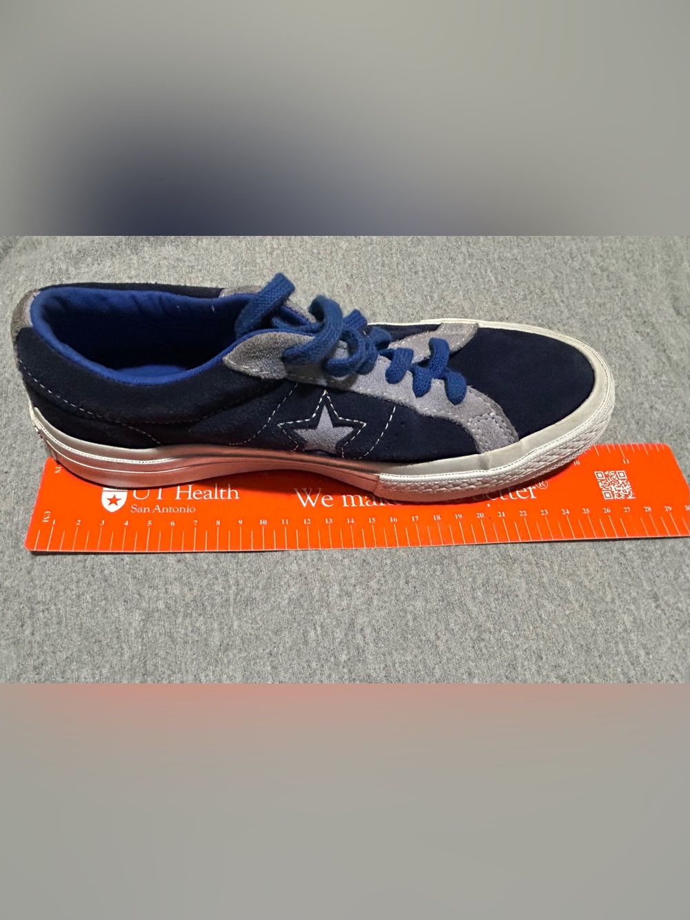 Converse - Picture 13 of 16